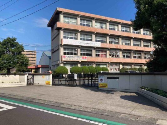 原川中学校